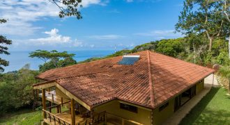 Luxury 4 Bedroom Home in Escaleras Near Dominical – 2.4 Acres