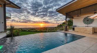 LUXURY 6 BEDROOM HOME WITH AMAZING VIEWS IN UVITA