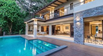 LUXURY OCEAN VIEW HOME IN MANUEL ANTONIO